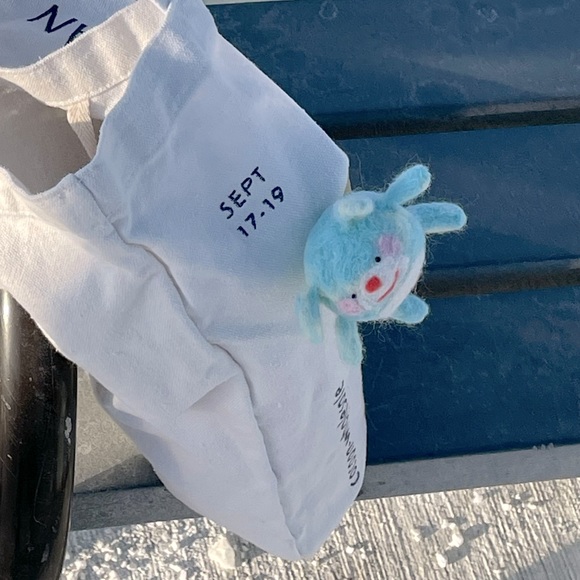 Felting Sky Blue Cute Smiling Rabbit Mini Tiny Plushy Decoration Brooch Pin - Picture 4 of 7